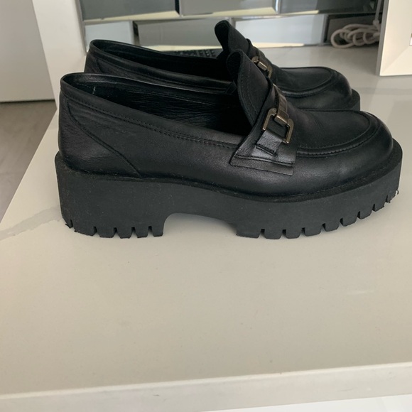 B2 Platform loafers sz 6 - Picture 2 of 4